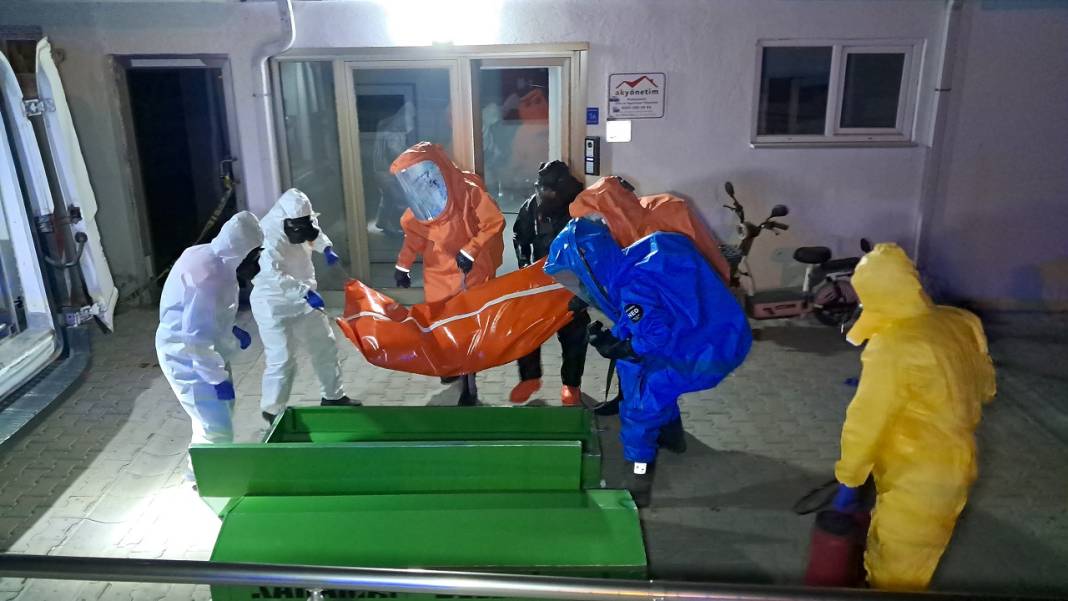Karaman'da çiftin sır ölümü! "Siyanür var, girmeyin" notu bulundu 12